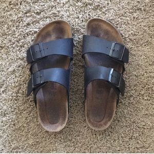 Black Arizona Birkenstocks